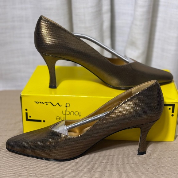 Nina Touch of Nina Bronze Metallic Pointed Toe Kitten Heel Pumps Size 10 M - Picture 1 of 10